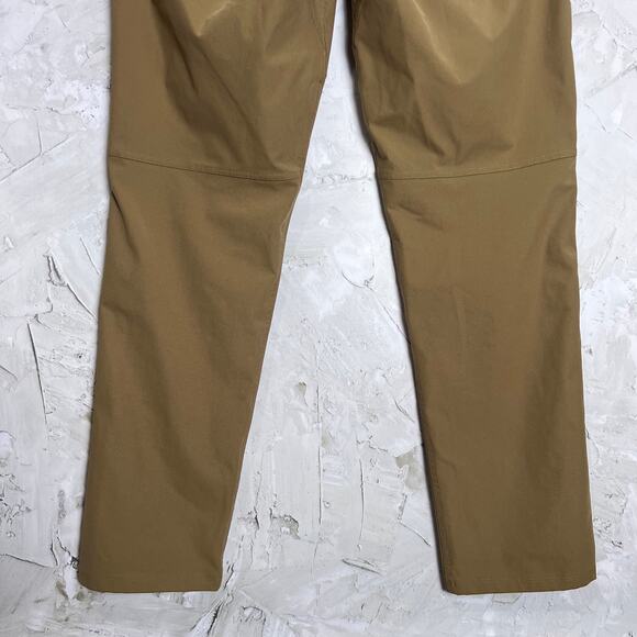 Lululemon ABC Pant Classic Warpstreme MENS 32 x 31 Artifact Brown Chino - Picture 9 of 13